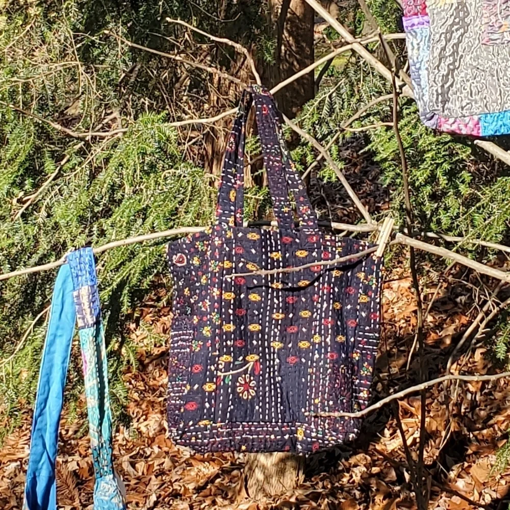 WORLD MARKET Kantha Stitch Tote Bag Multi-color Upcycled Double Straps Bag NWT - Picture 8 of 9